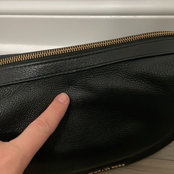 Michael Kors Black Crossbody in EUC - Picture 3 of 16